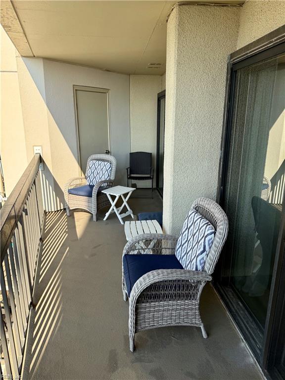2830 Shore Drive 706