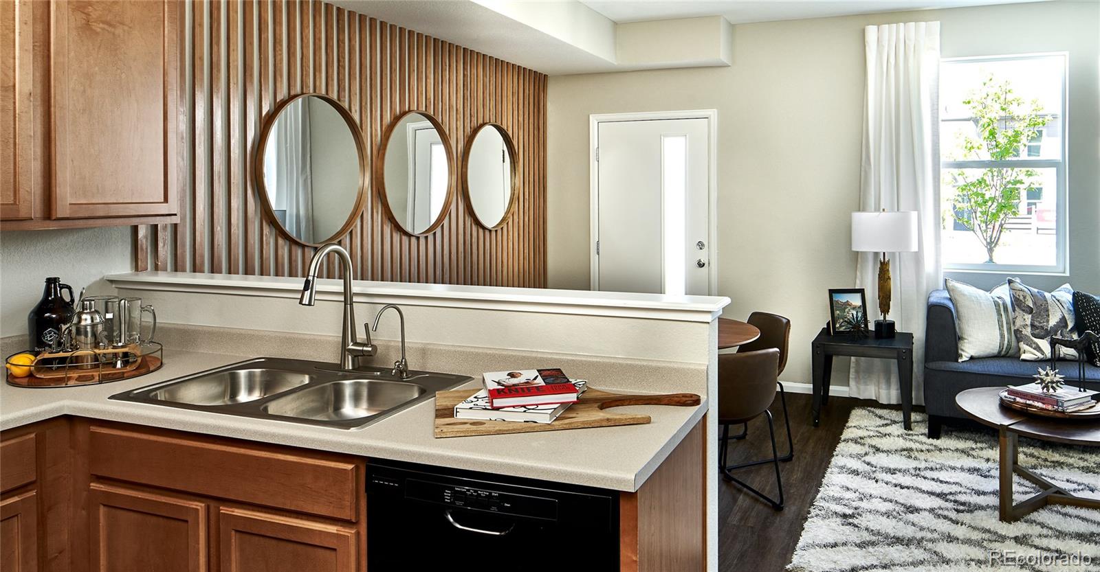 6435 N Dunkirk Street