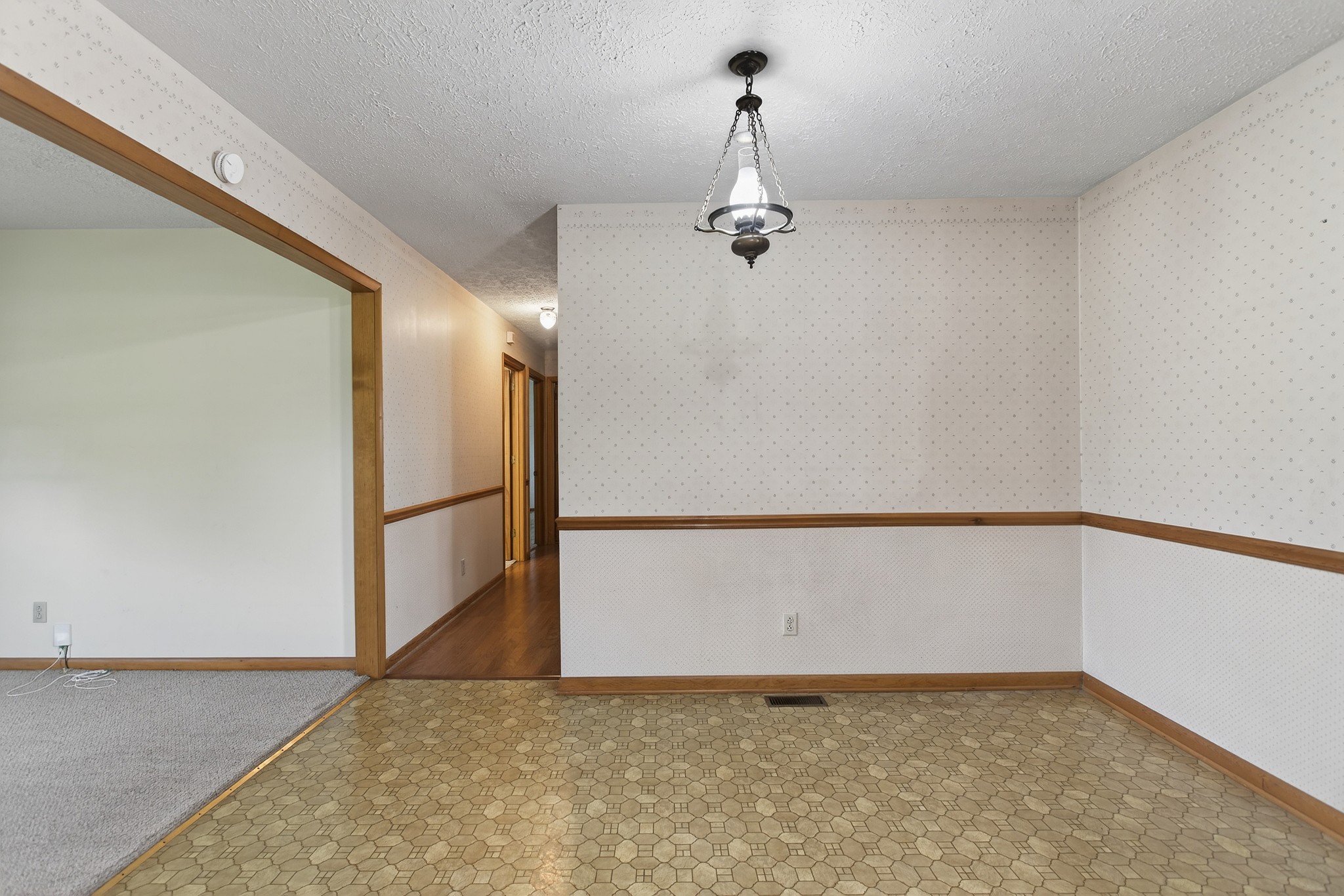 832 New Shackle Island Rd