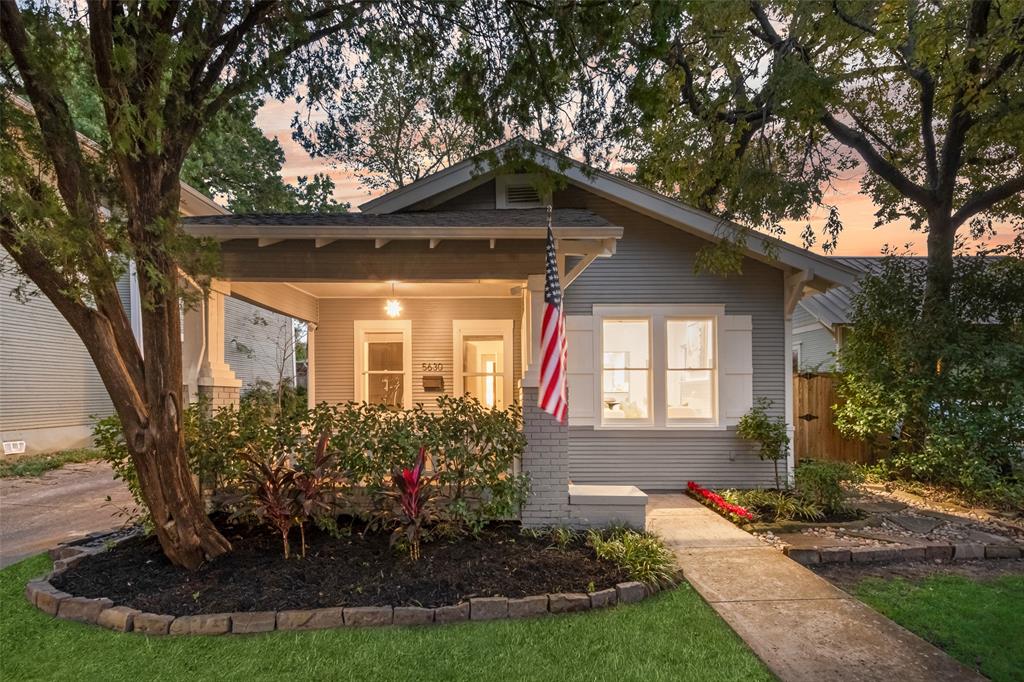Charming, updated, and move-in ready, this home sits in one of Dallas’ most sought-after neighborhoods. Located in the heart of Vickery Place, 5630 Willis blends classic character with thoughtful updates and an easy, livable flow. The main home offers 3 bedrooms and 1.5 baths across 1,454 sq ft, featuring hardwood floors, an updated kitchen, and inviting natural light throughout. A detached 320 sq ft guest quarters with a full bath and private entrance adds flexibility for guests, a home office, or rental income. Enjoy a generous backyard with room to entertain or unwind under mature trees. The location can’t be beat, walk to Greenville Avenue’s favorite restaurants, coffee shops, and boutiques, all while tucked away on a quiet, tree-lined street. Don’t miss this rare combination of historic neighborhood appeal, turnkey condition and detached guest suite.