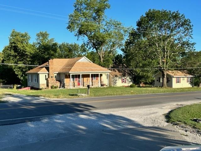 18248 S BB Highway S, Nevada, MO 64772