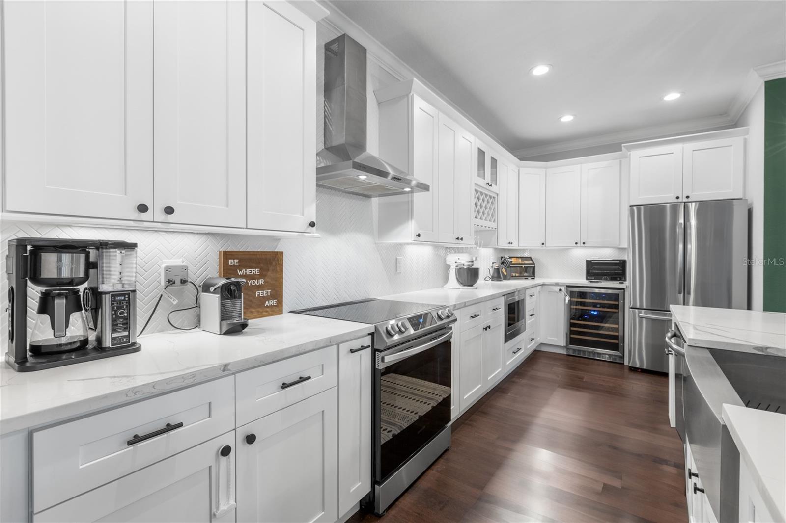 107 W Genesee Street