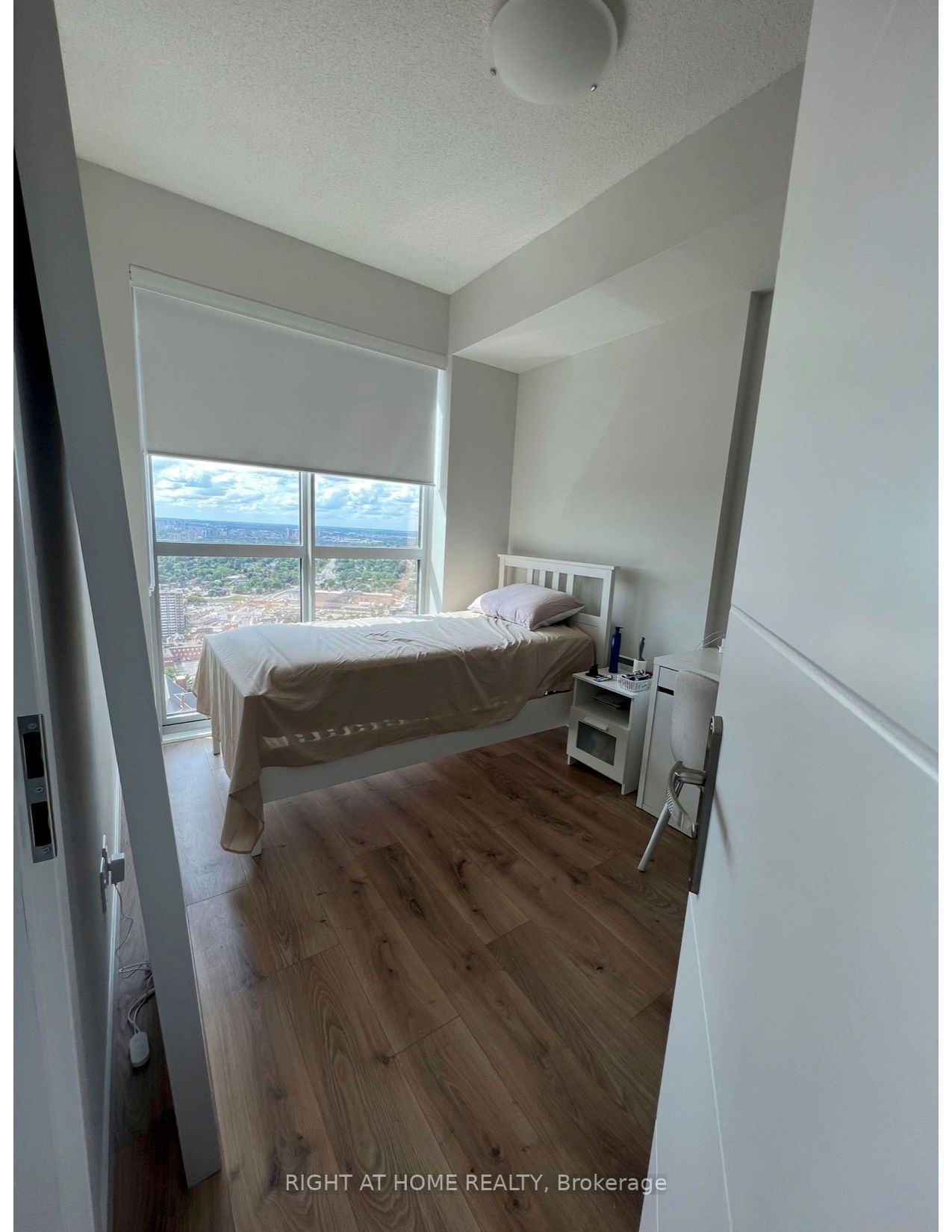 60 E Frederick St 3708