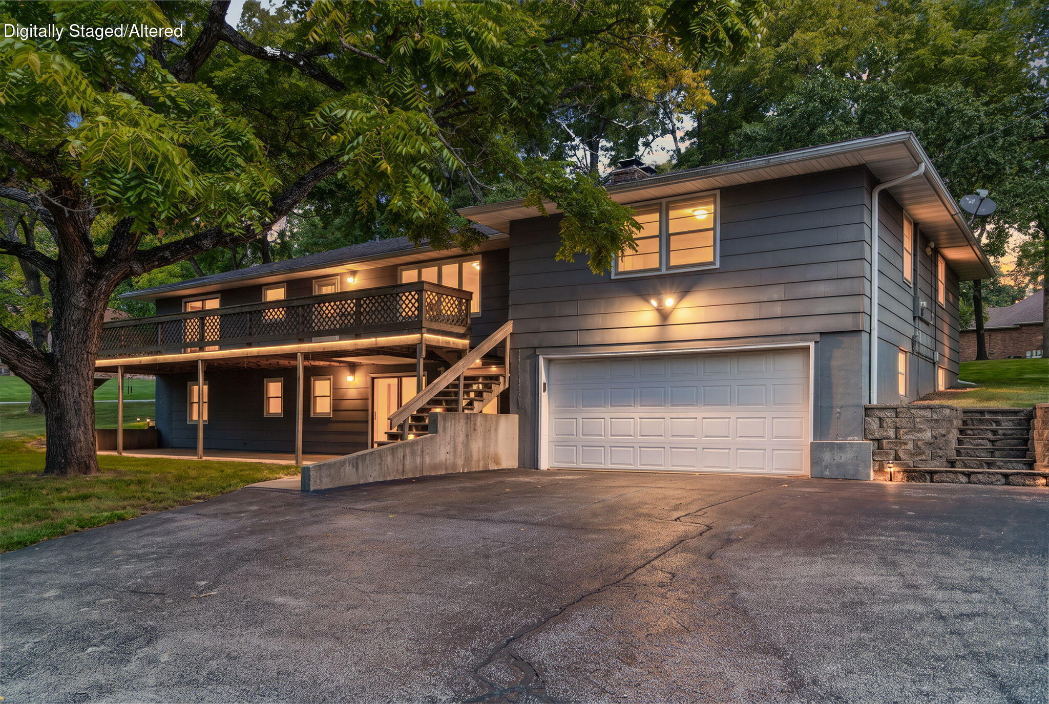 1075 W Farm Road 178
