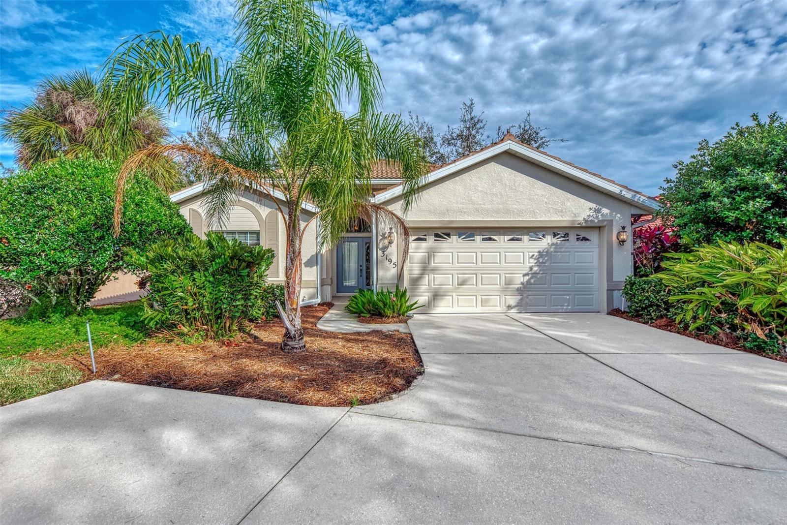 3195 Village Lane