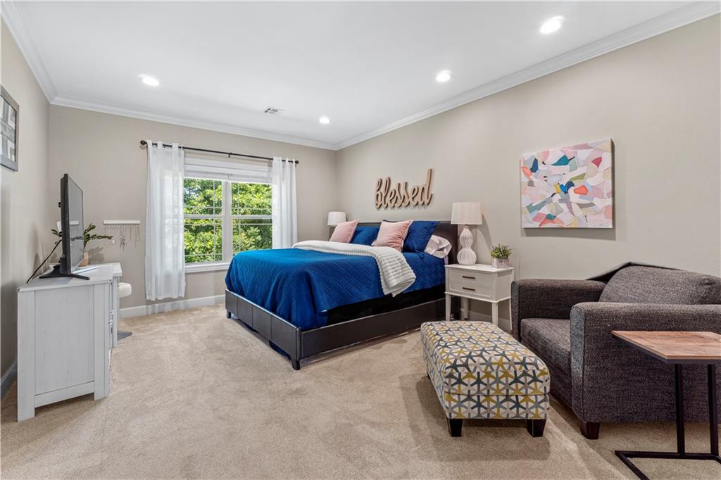 2255 Stonegate Drive