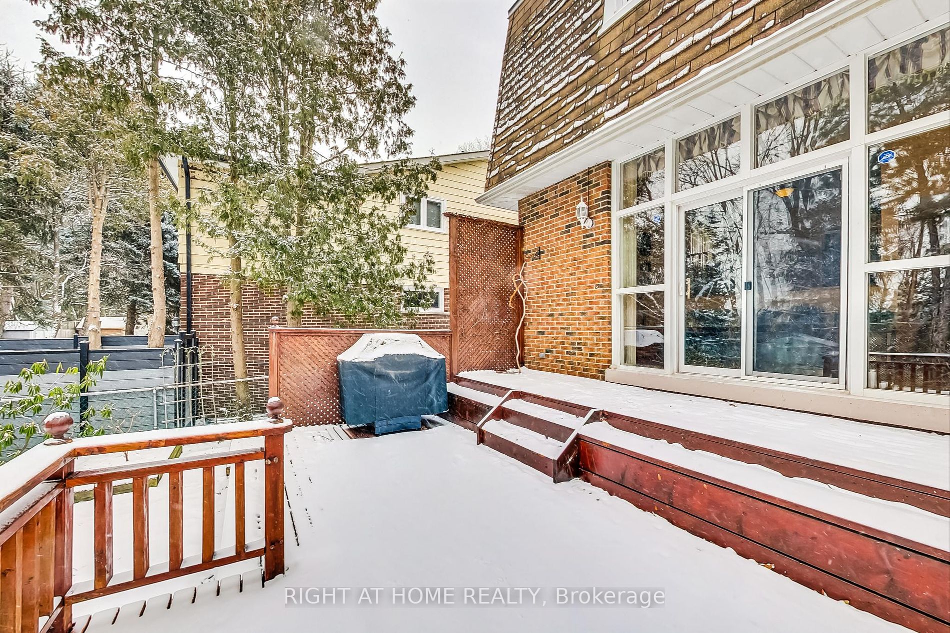 49 Harnworth Dr