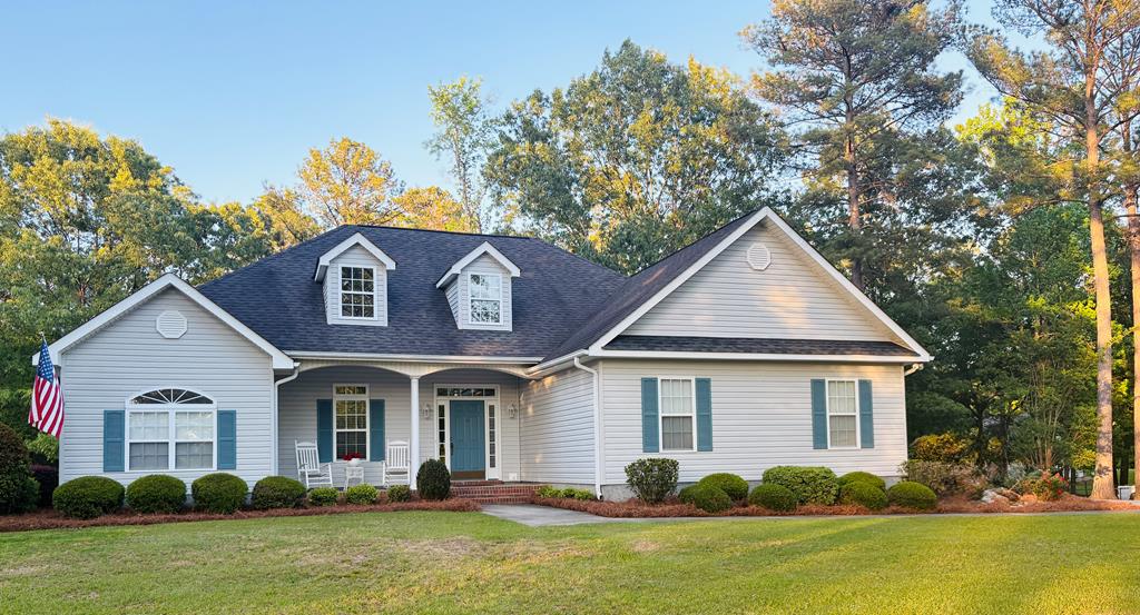 733 Flanders Ln.