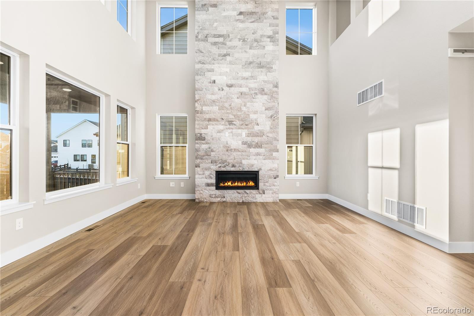 8778 Summerwalk Trail