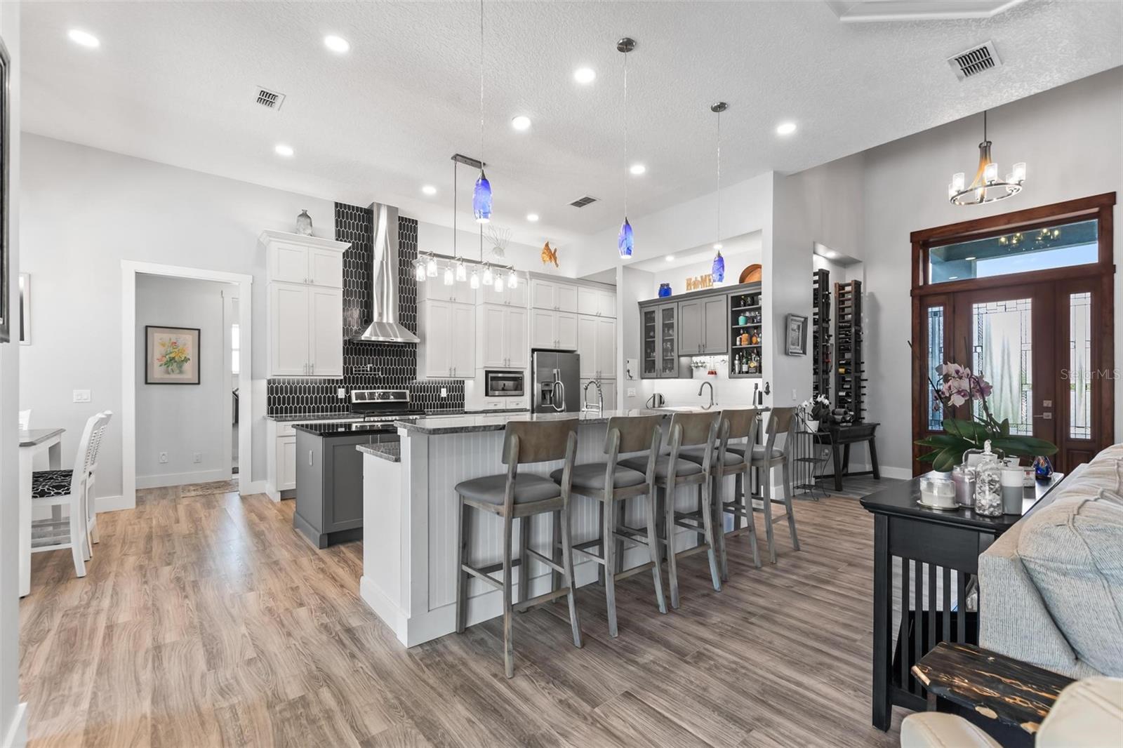 46 Cottonwood Court