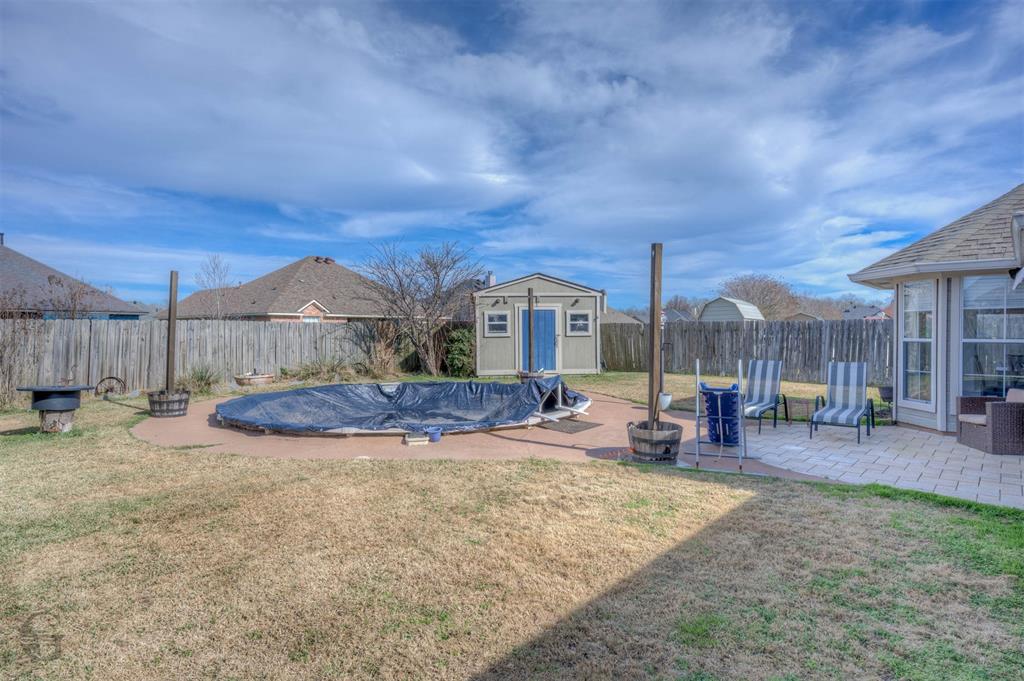 5861 Bluebonnett Drive