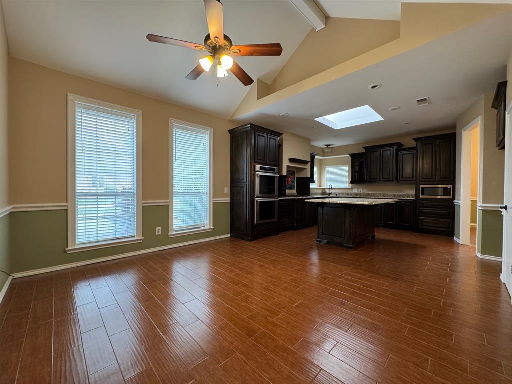2865 Oak Creek Drive