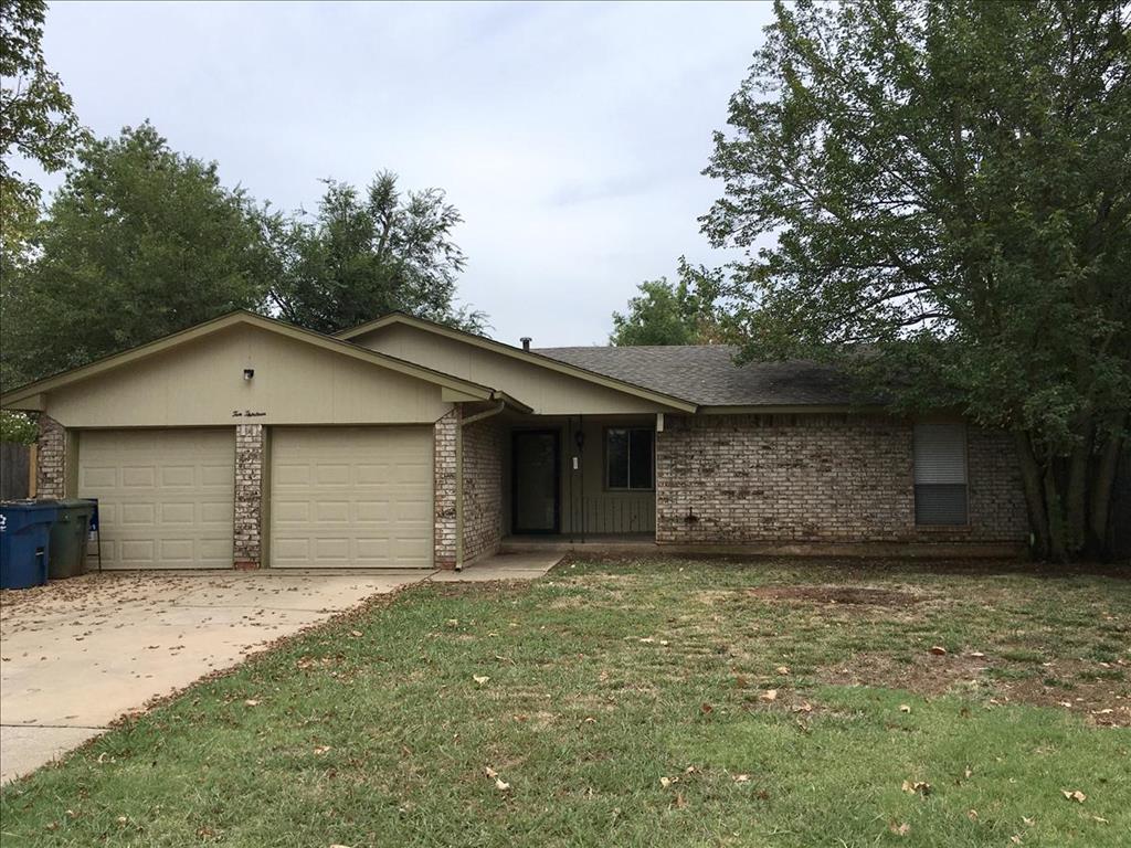 4 bed, 2 bath Edmond home for rent. Nice brick home on cul-de-sac with a comfortable living room with fireplace and ceiling fan. Vinyl plank flooring throughout the home gives an updated look! Ceramic tile flooring in the kitchen and dining area. Large back yard with mature trees. Ceiling fans throughout the home. Convenient location. NEW PICTURES COMING SOON