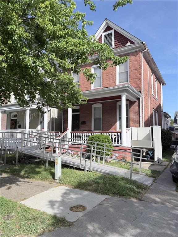 208 W 37th Street