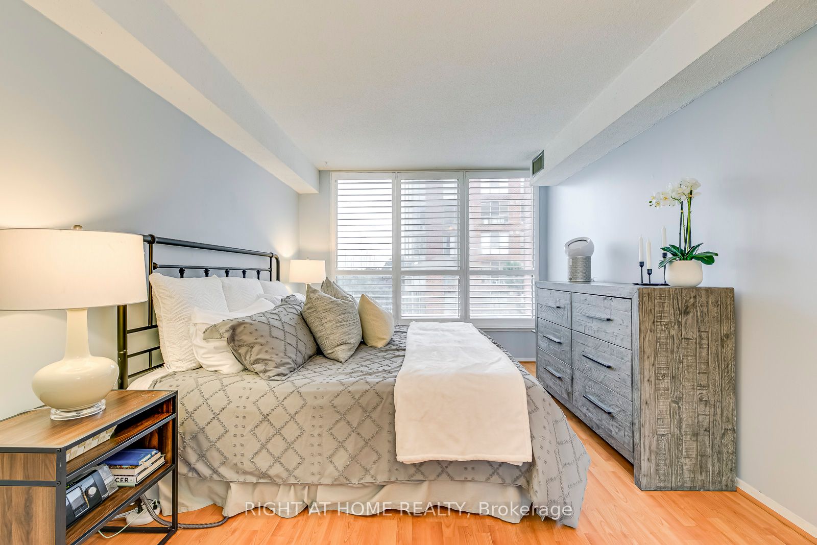 20 Southport St 318