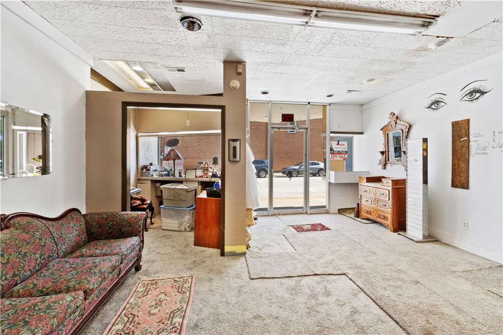 205 W Cherry Street