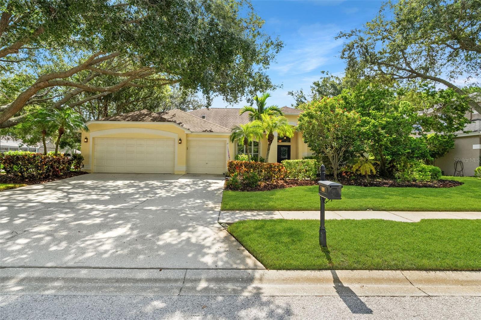 Welcome to your private oasis in the coveted Highgate at Lansbrook. This spacious corner-lot home on a cul-de-sac offers the perfect blend of comfort, functionality, and Florida lifestyle in one of Palm Harbor’s most desirable neighborhoods. With over 3,400 sqft of living space, this unique 3-WAY SPLIT FLOOR PLAN includes a formal living area, dining room (being used as game room), and a bright, open-concept family room. The chef’s kitchen features GRANITE countertops, WOOD cabinetry, stainless steel appliances, DOUBLE OVENS, spacious WALK-IN PANTRY, prep island with sink, and a OVERSIZED breakfast bar that flows into the breakfast room and family room.
The private owner's suite offers direct access to the screened lanai and pool, along with DUAL CUSTOM WALK-IN CLOSETS and a spa-like bath with SOAKING tub, glass shower, and DOUBLE vanities.  Outdoor living shines with a screened-in PRIVATE SALTWATER pool and raised HEATED spa, and spacious lanai for shaded dining and entertaining. The low-maintenance fenced yard includes artificial turf—perfect for pets or play.
Recent updates include pool equipment (2–4 years old), saltwater system and heater, newer appliances, flooring, and an owned water softener.  Highgate at Lansbrook offers private lake access with a boat ramp to Lake Tarpon, fishing pier, scenic boardwalks, sports fields, basketball courts, playgrounds, and shaded picnic areas. The community is known for tree-lined streets, top-rated schools, and active lifestyle amenities with a low annual HOA fee and no CDD. Don’t miss this opportunity to own a well-maintained home in one of Pinellas County’s most sought-after neighborhoods.