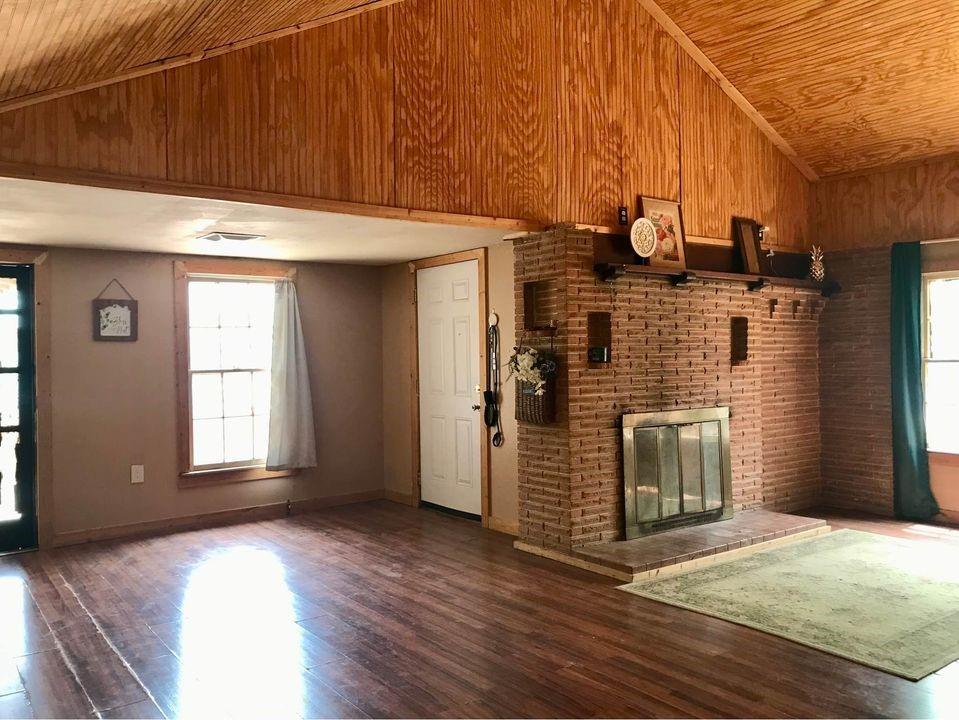 400 E Main Street