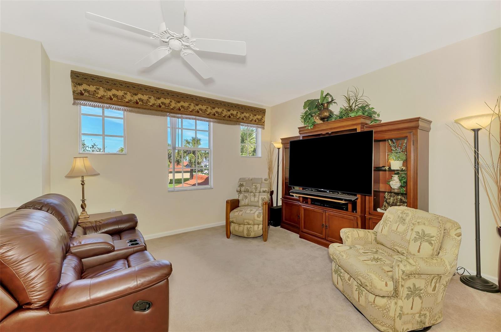 4624 Club Drive G201