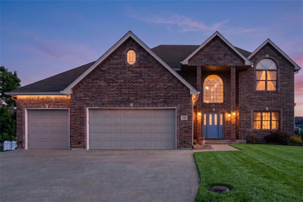 4213 NE Kennesaw Ridge