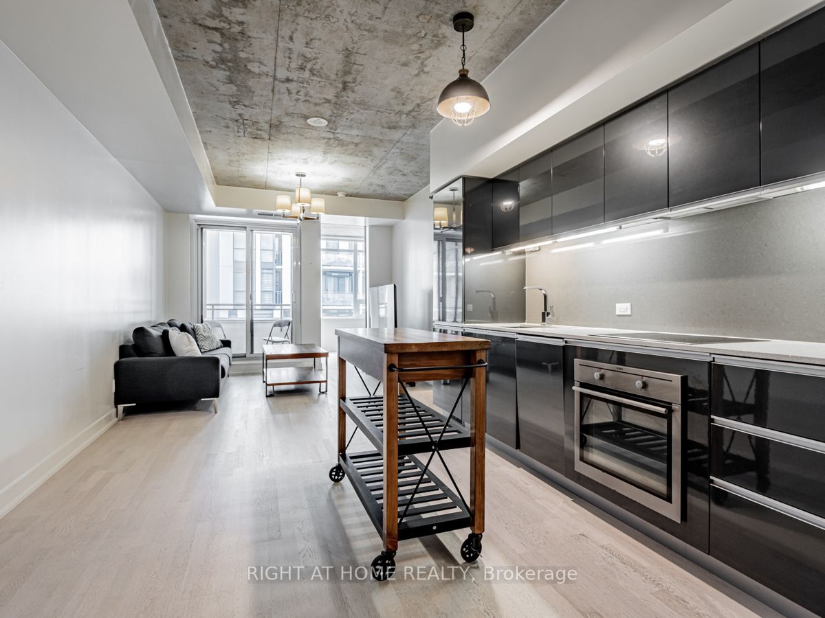 20 Gladstone Ave 602