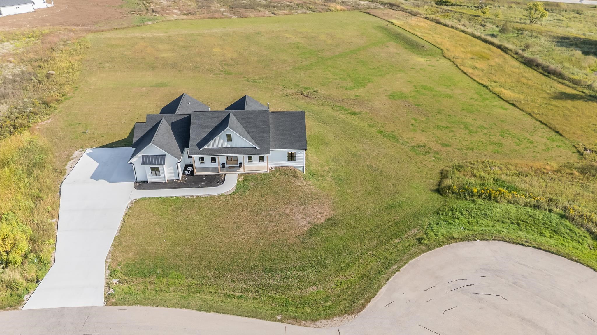 5326 Everbreeze Drive