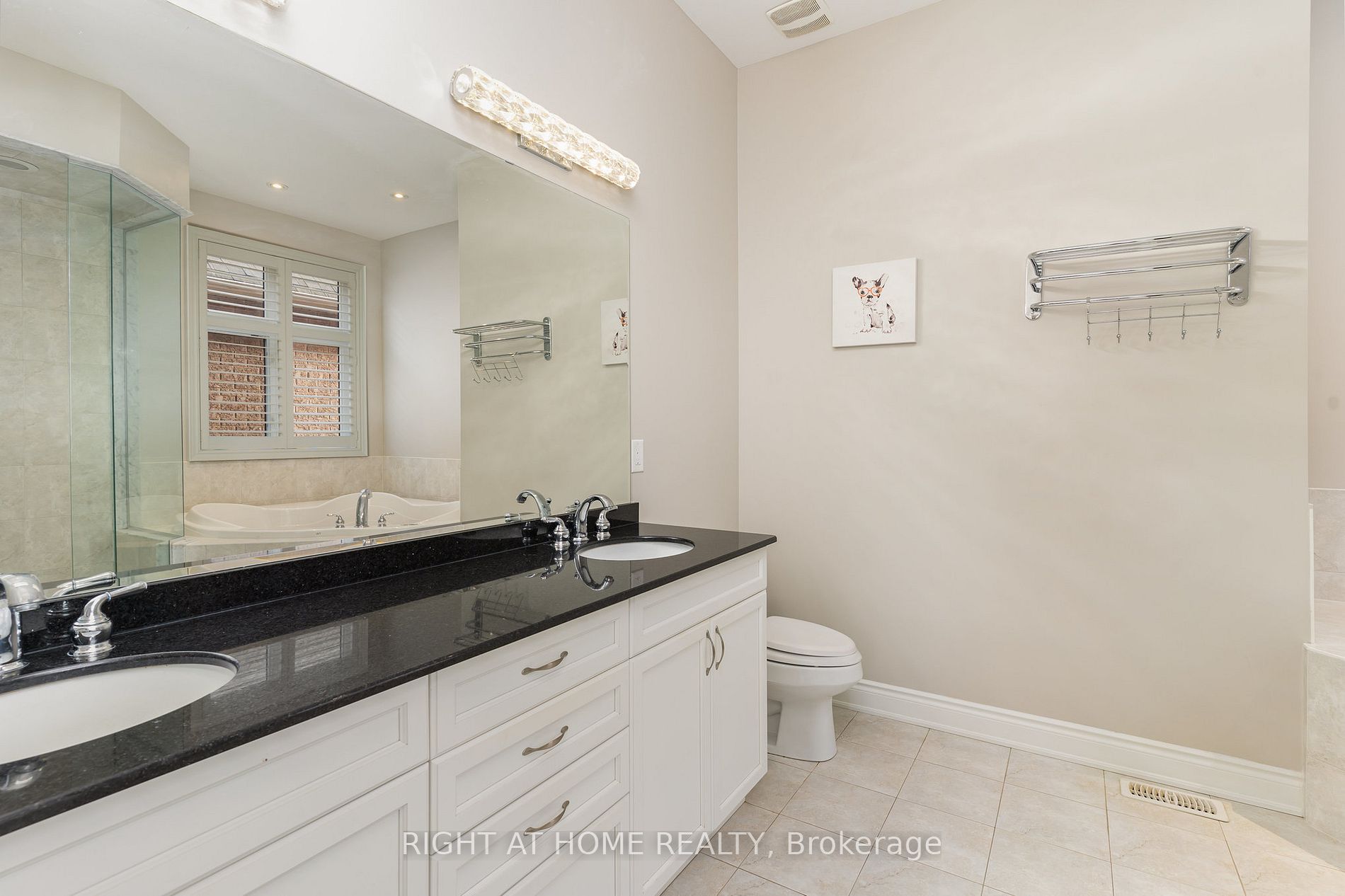 185 Cook's Mill Cres