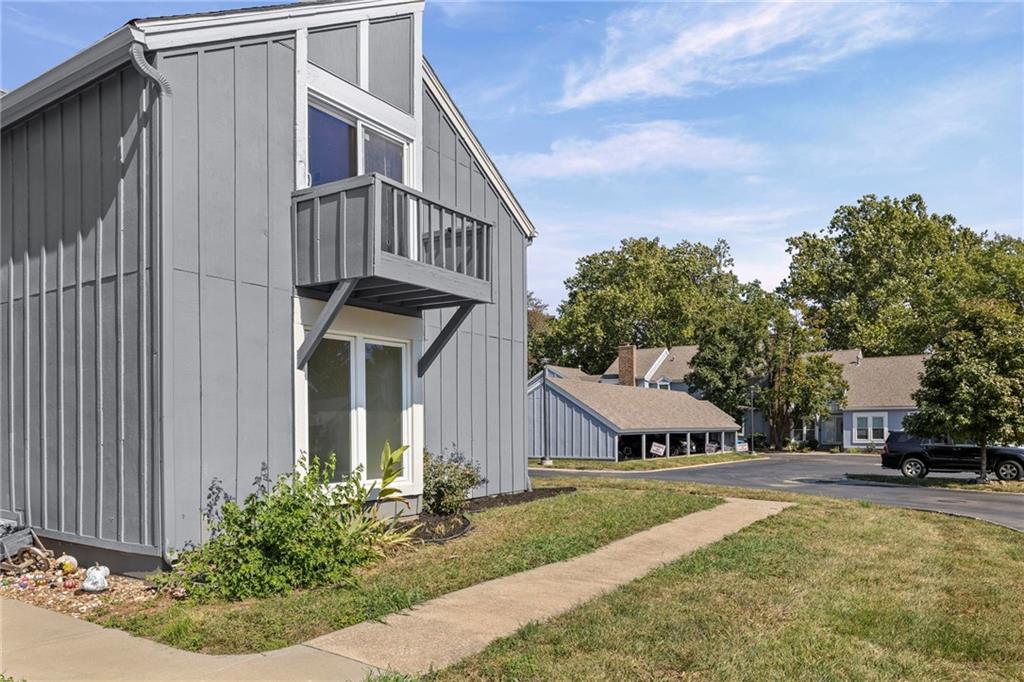 8149 Monrovia Street