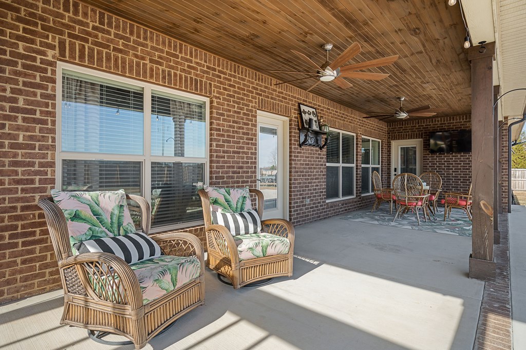 1621 Plantation View