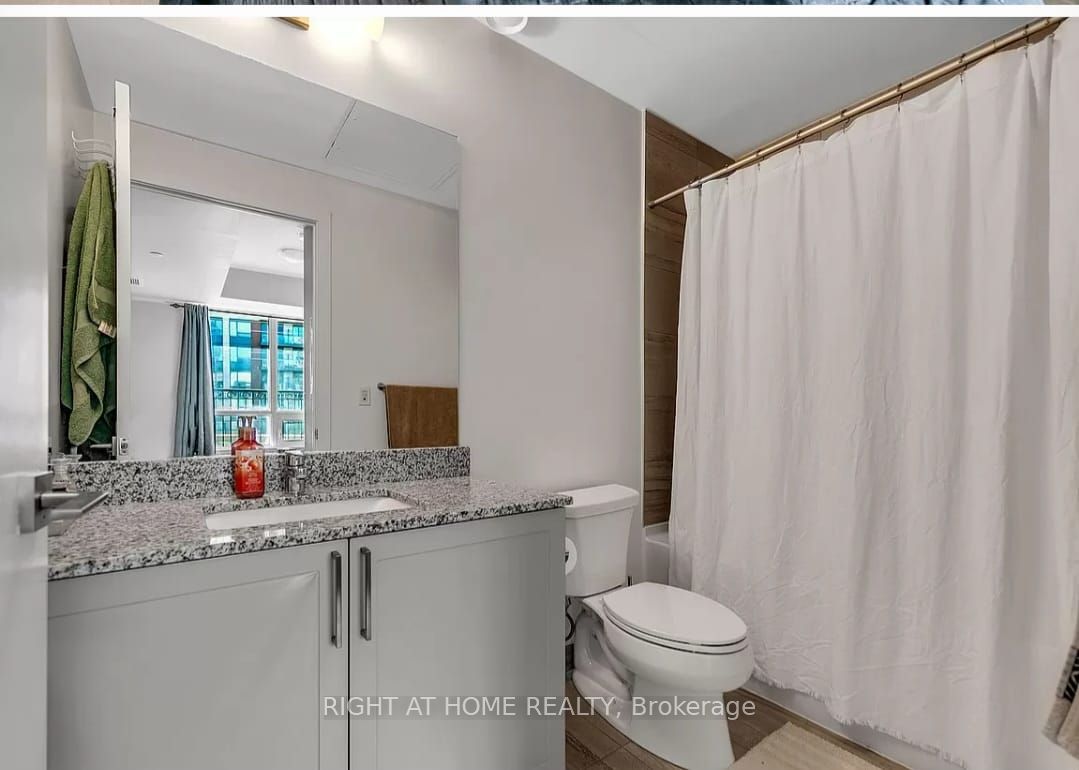 278 Buchanan Dr 527E