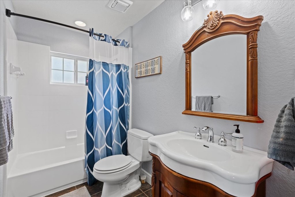 2600 SE 48th Ave