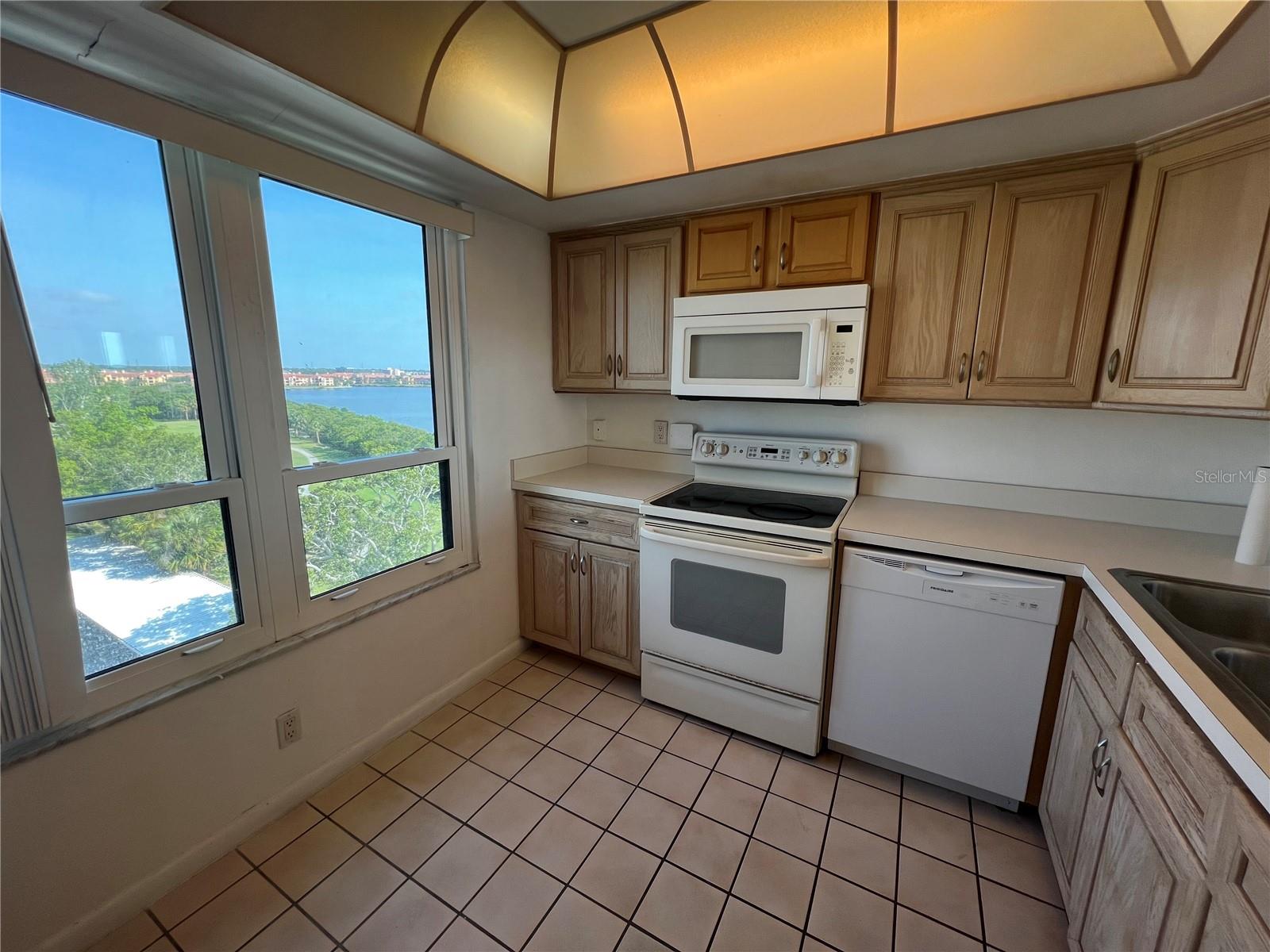 2616 Cove Cay Drive 701