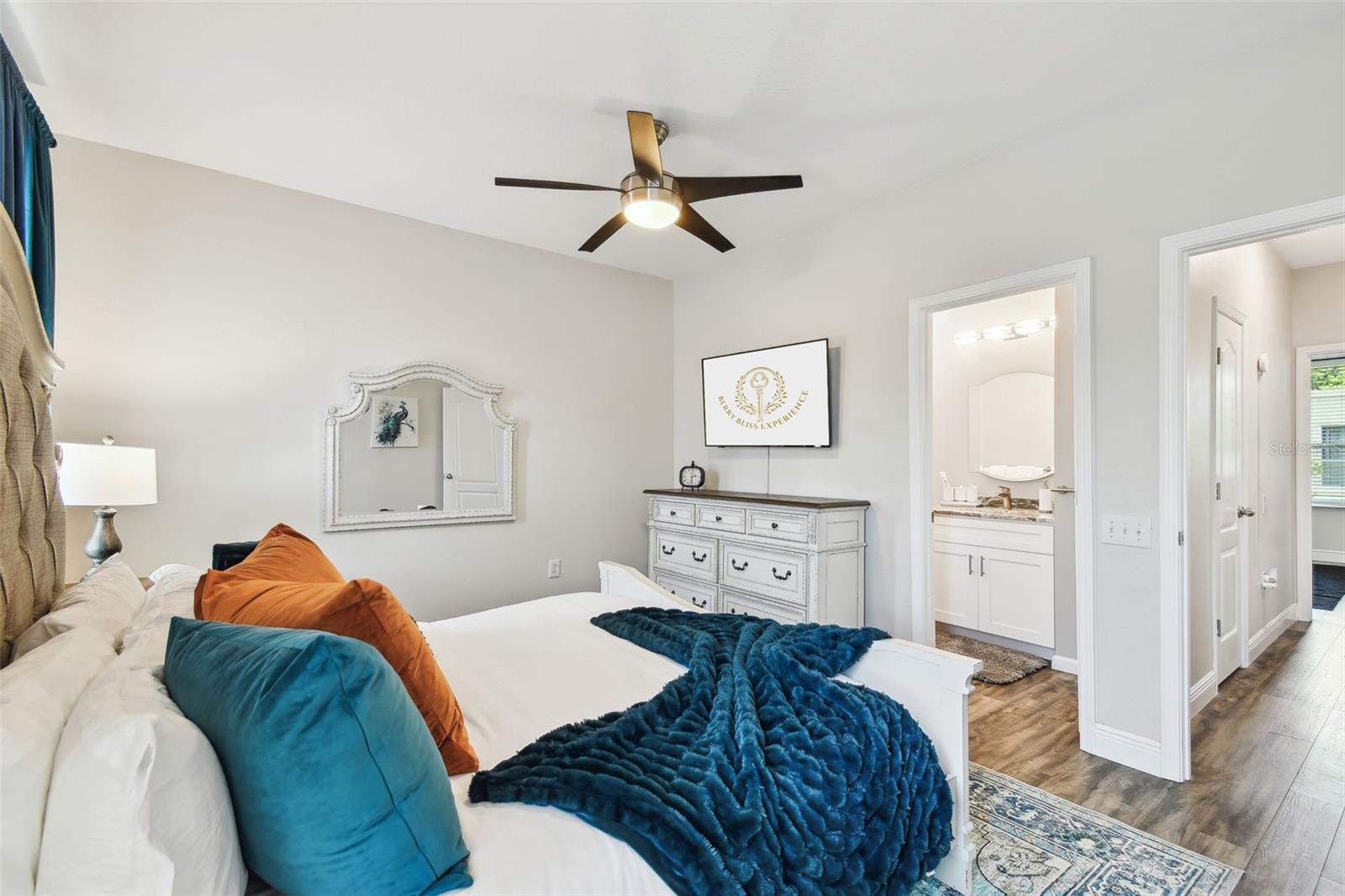 3174 Bayshore Oaks Drive