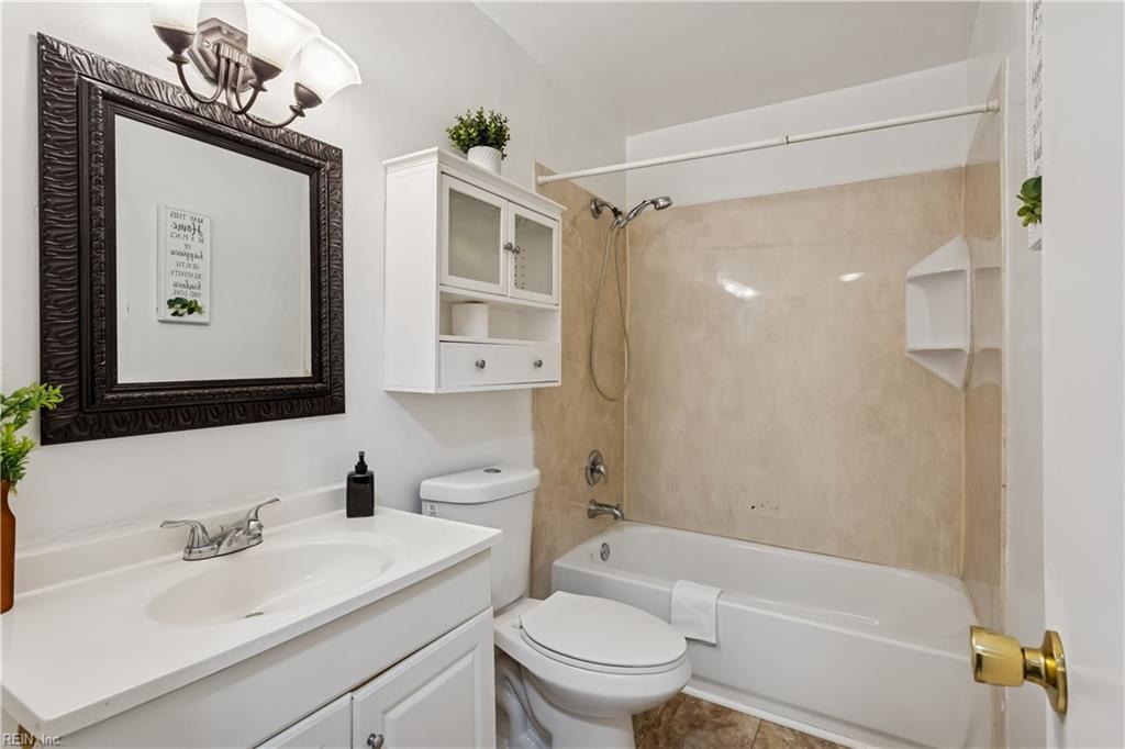 1630 Darren Circle