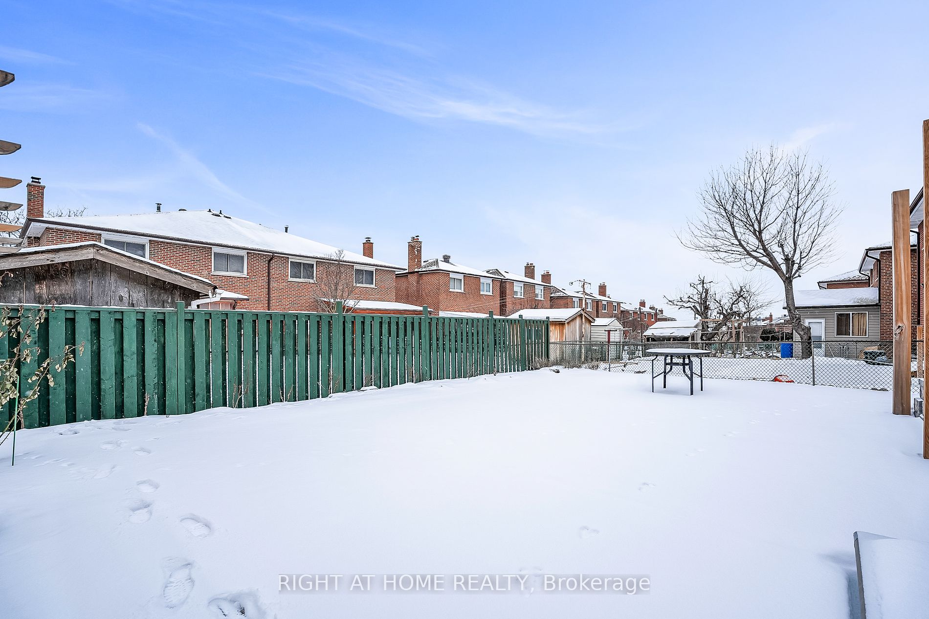 288 Huntsmill Blvd Bsmt