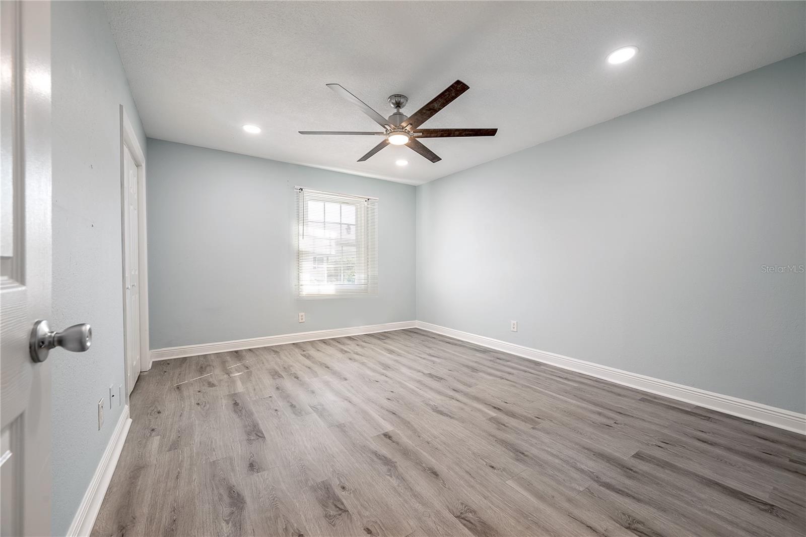 13700 Orange Sunset Drive