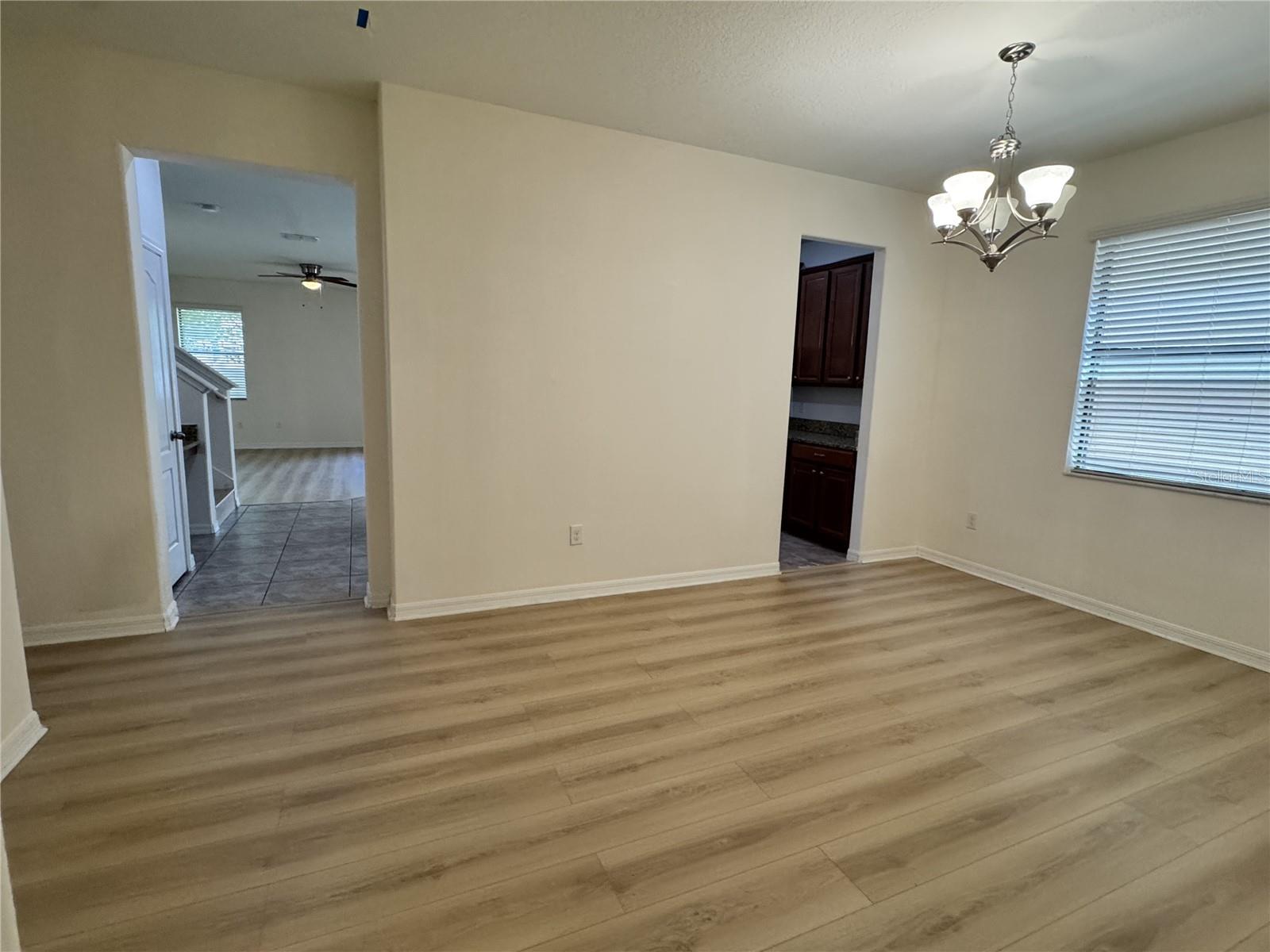 2731 Hampton Green Lane