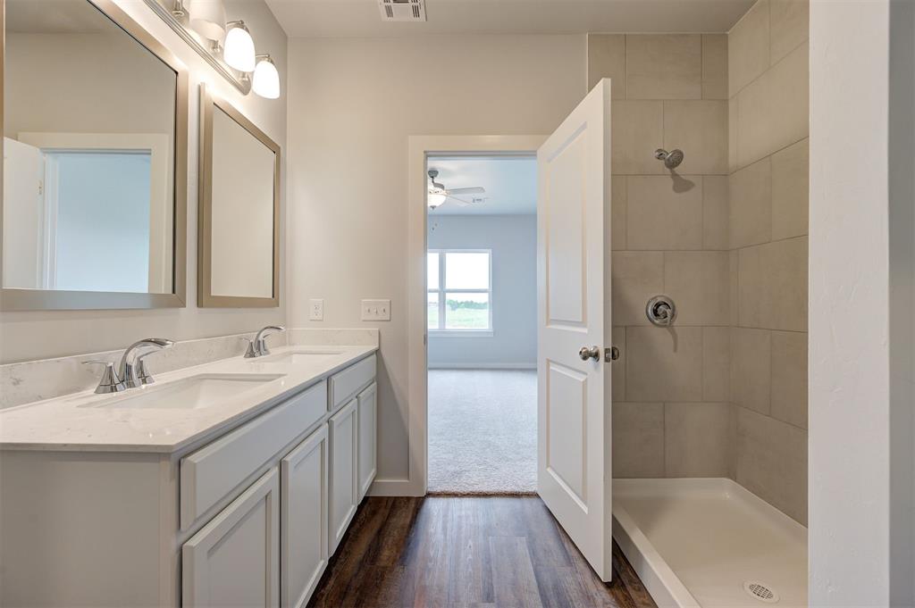 5325 Littlefoot Lane