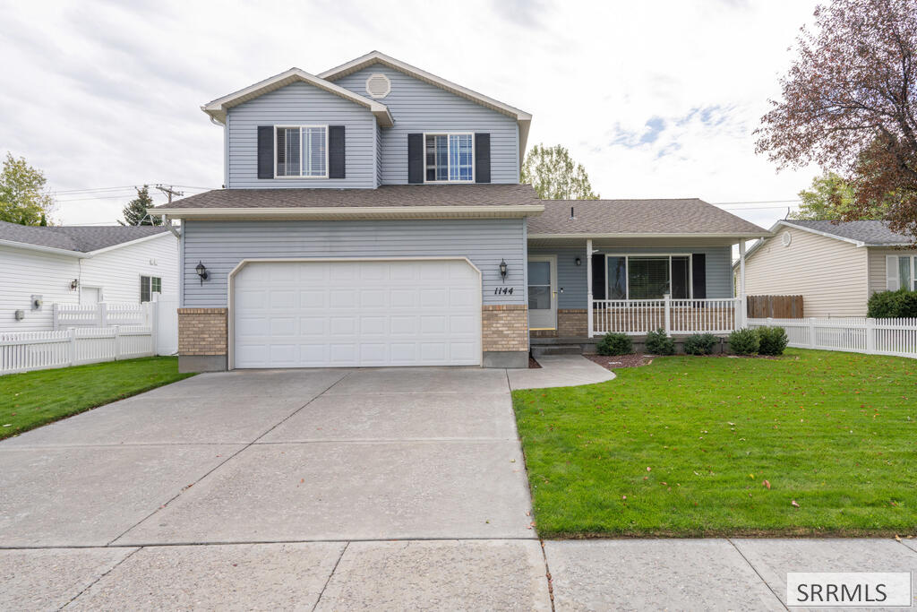 1144 Clarence Drive