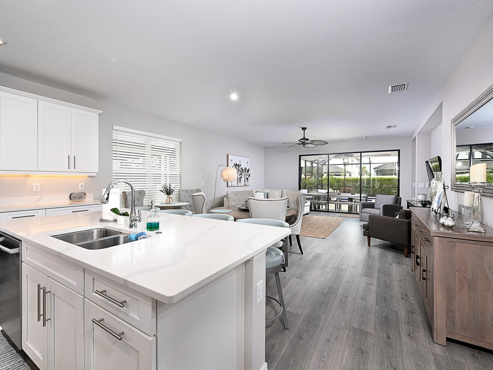 9077 Luna Lane