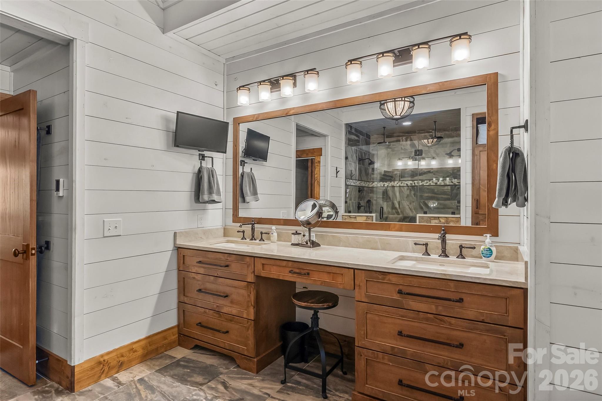 2087 Firestone Trail
