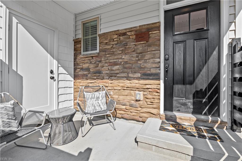 1712 Kathy Ann Way E