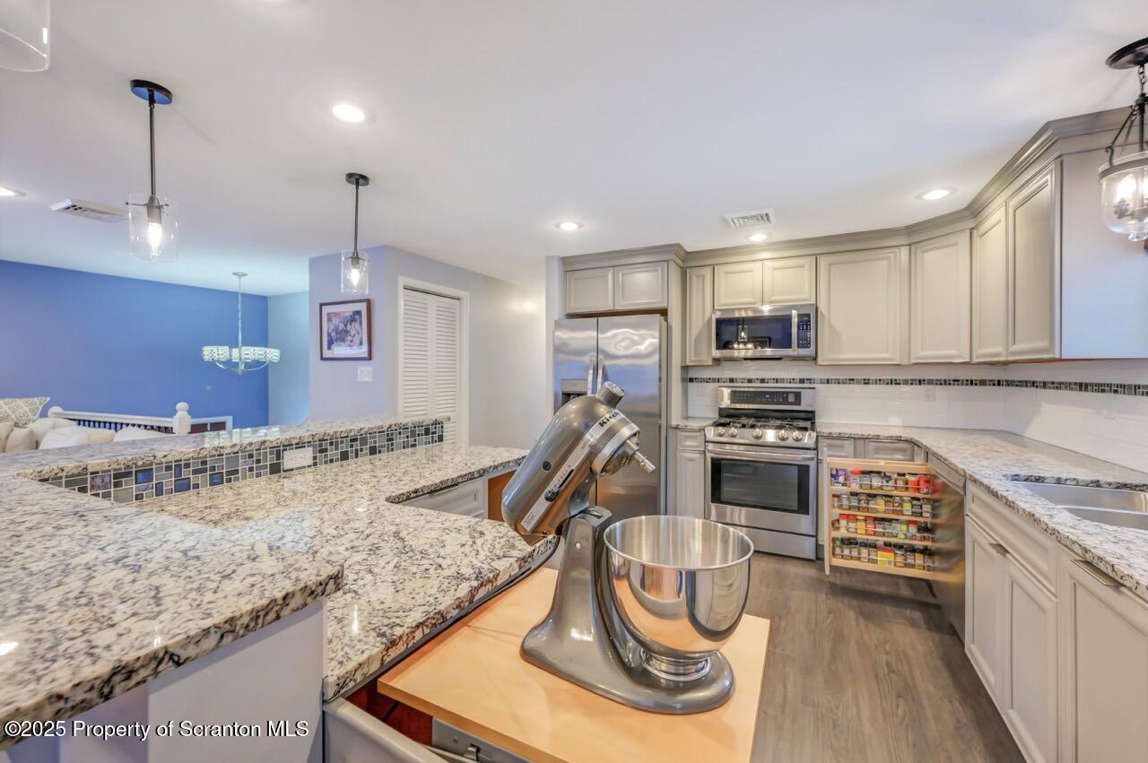604 Oak Lane