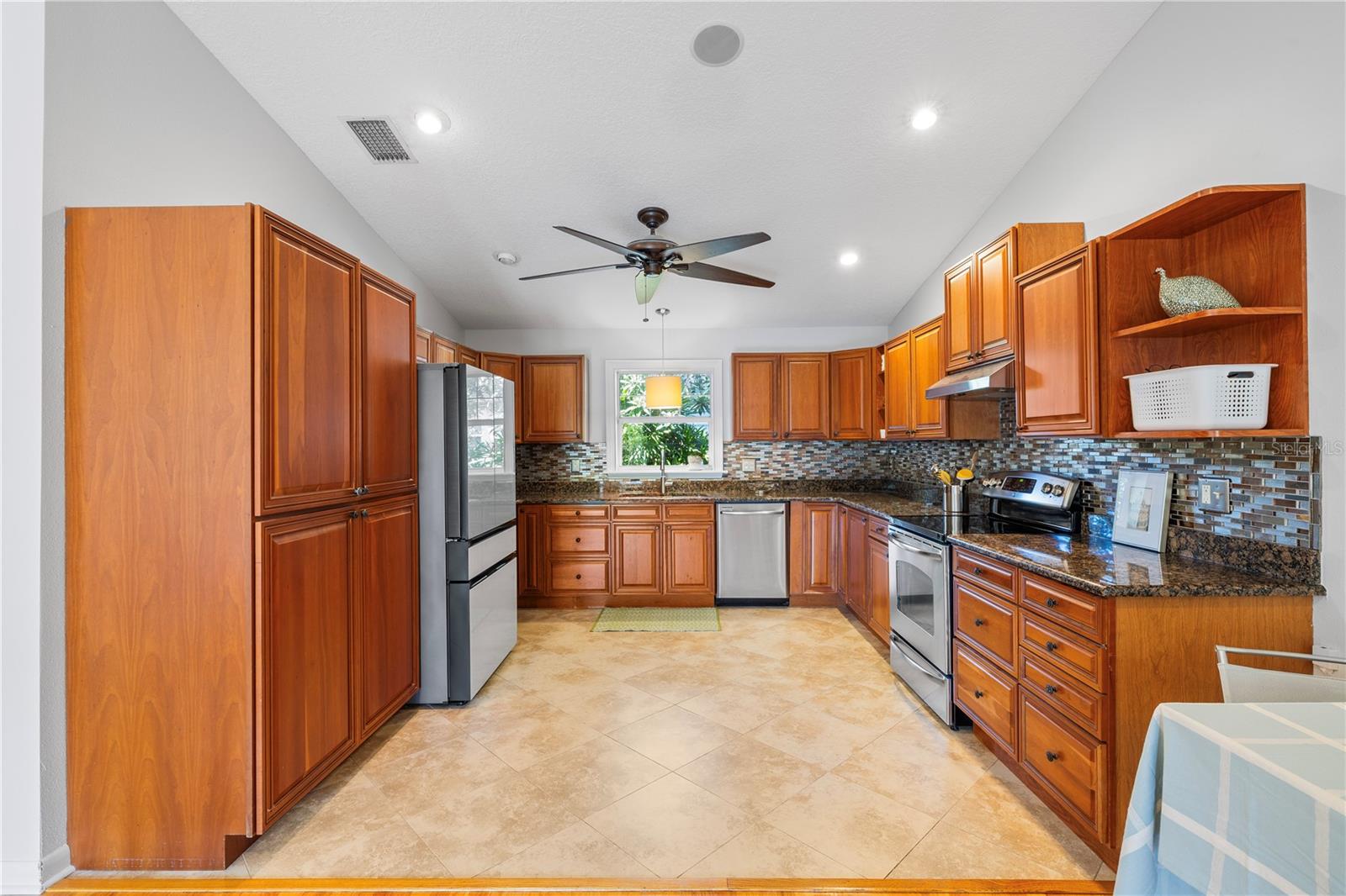 3808 W Granada Street