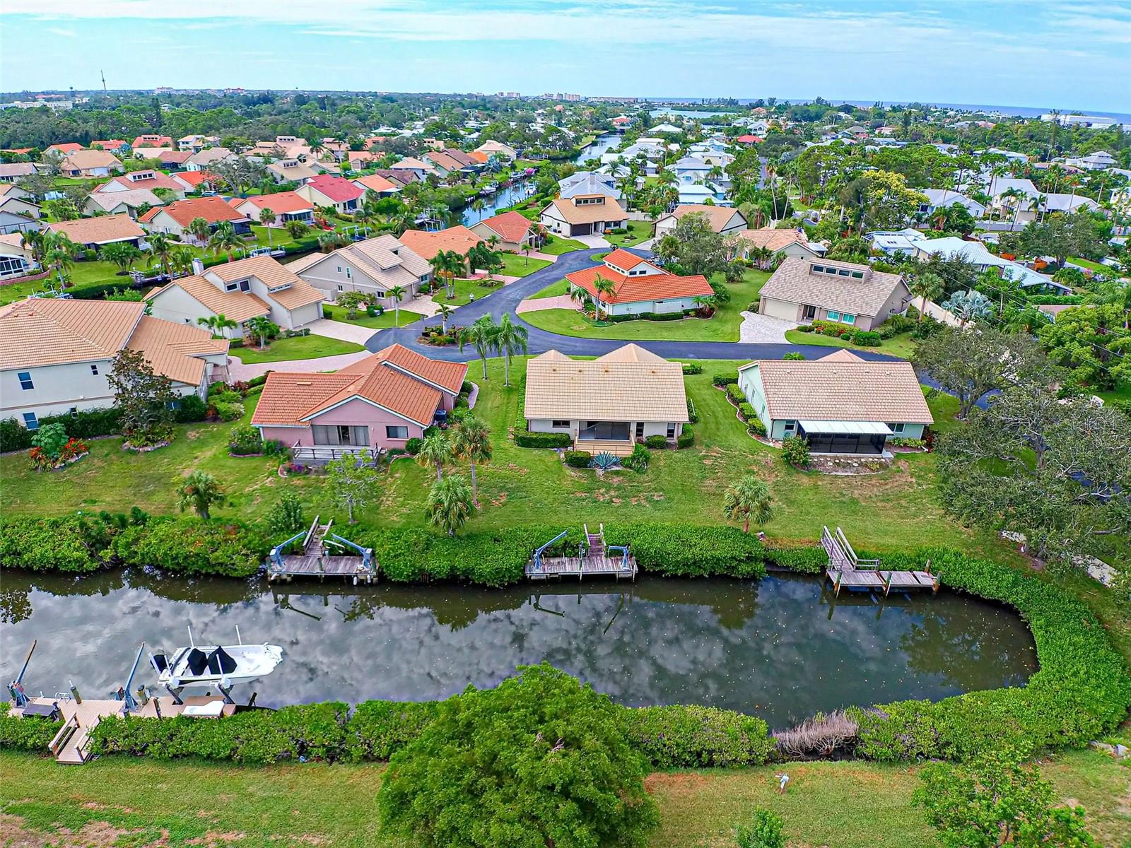 184 Inlets Boulevard 184