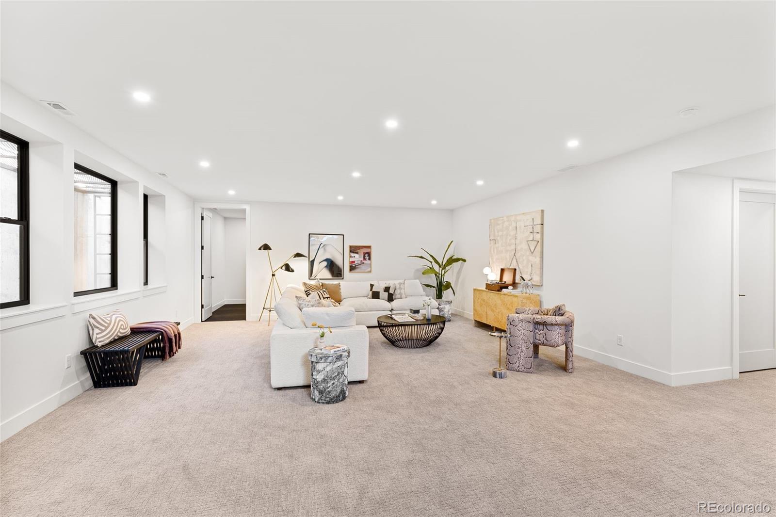 3310 S Clermont Street