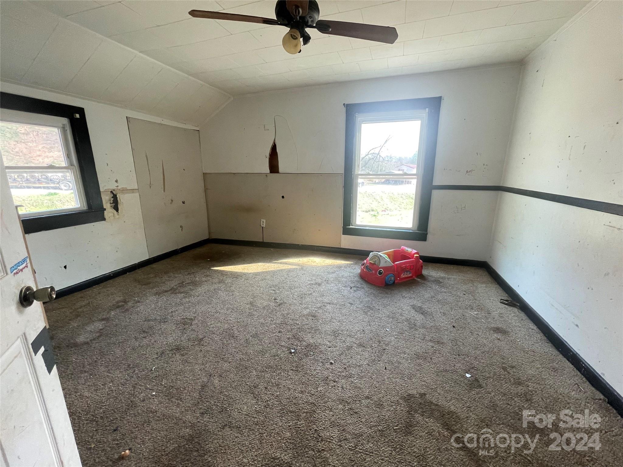 202 Hickory Street 21