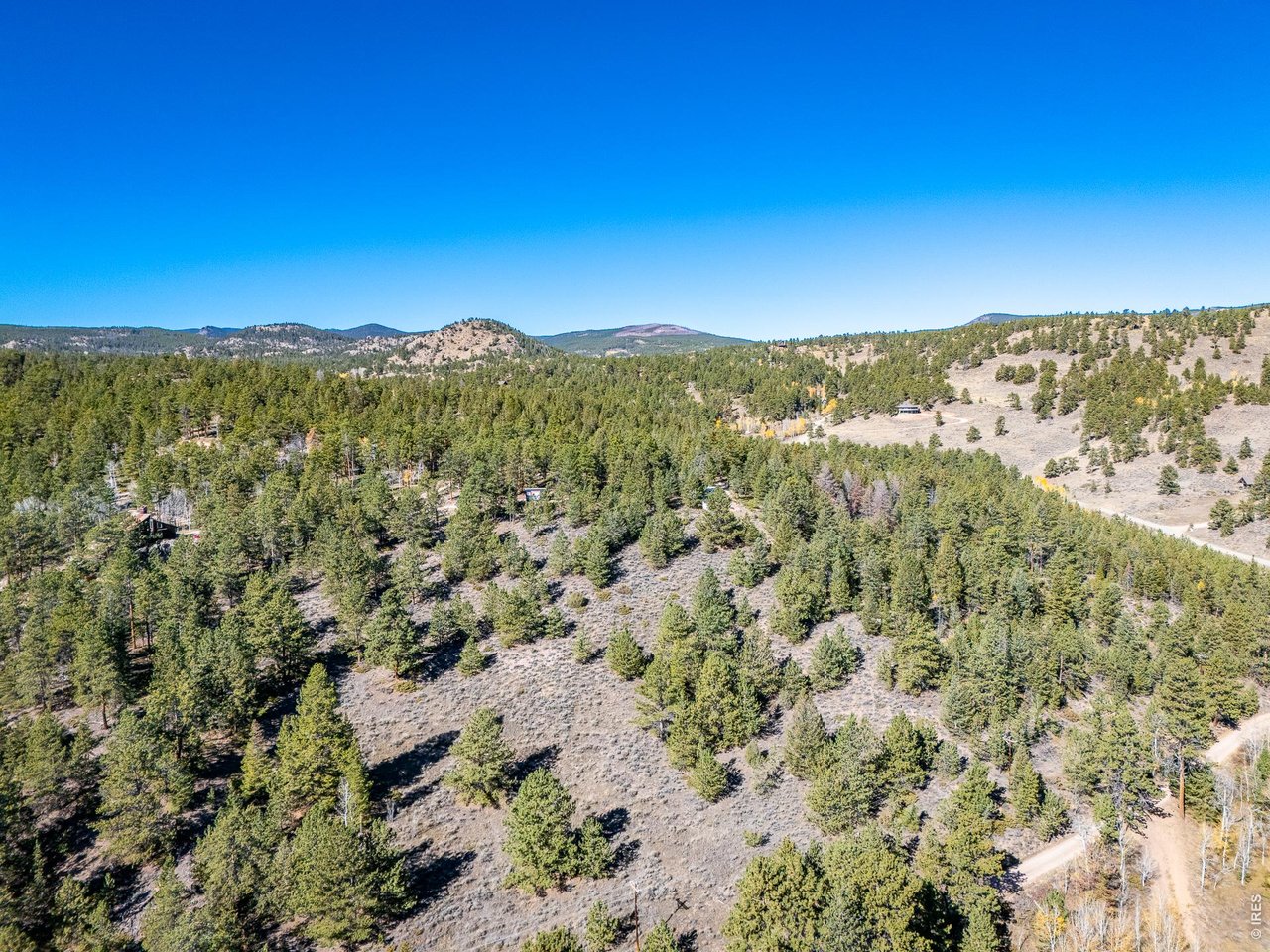 416 Comanche Cir