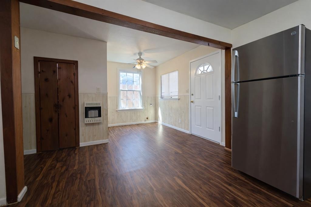 1716 Ridgewood Drive