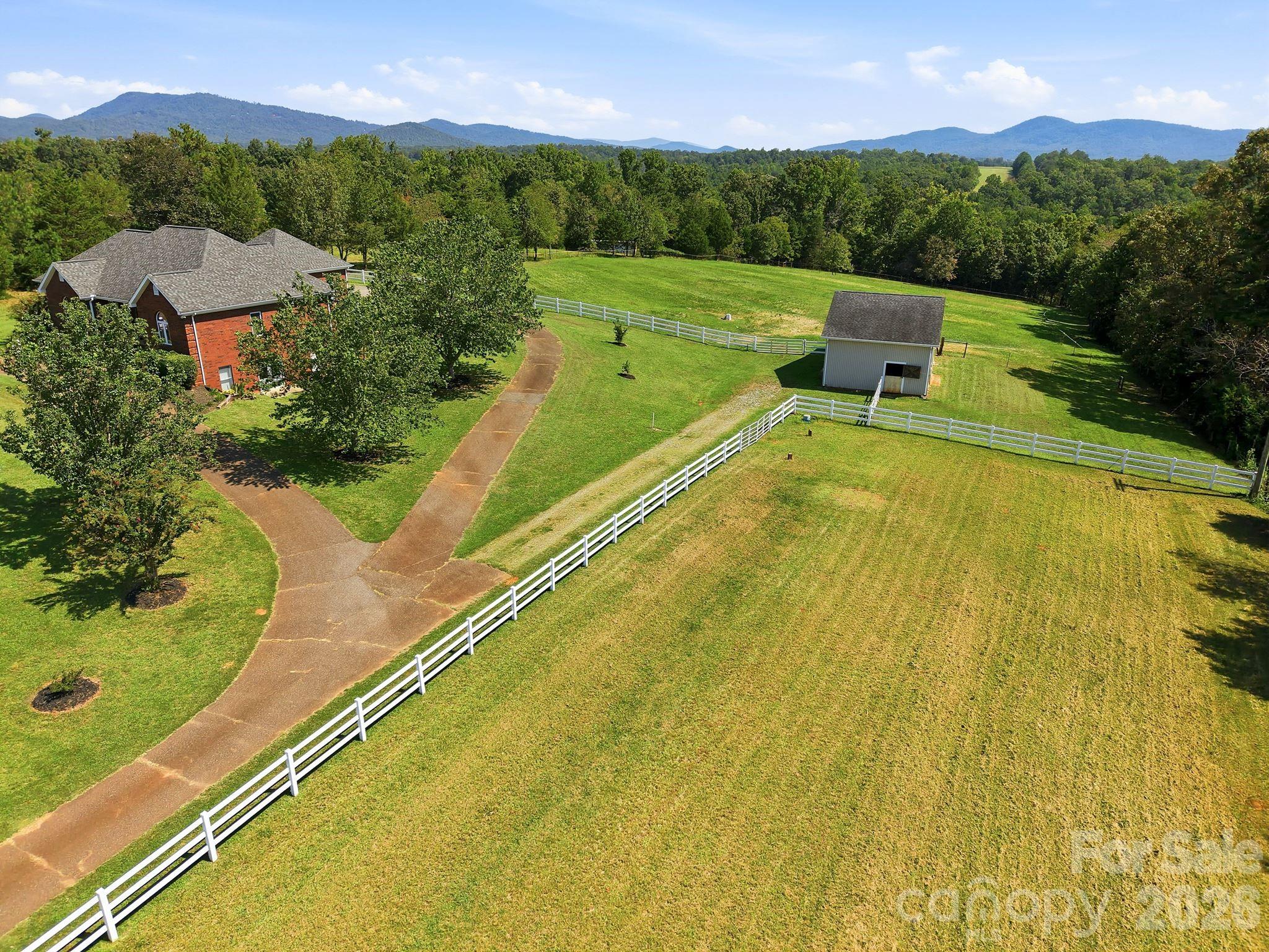 2950 Pearidge Road